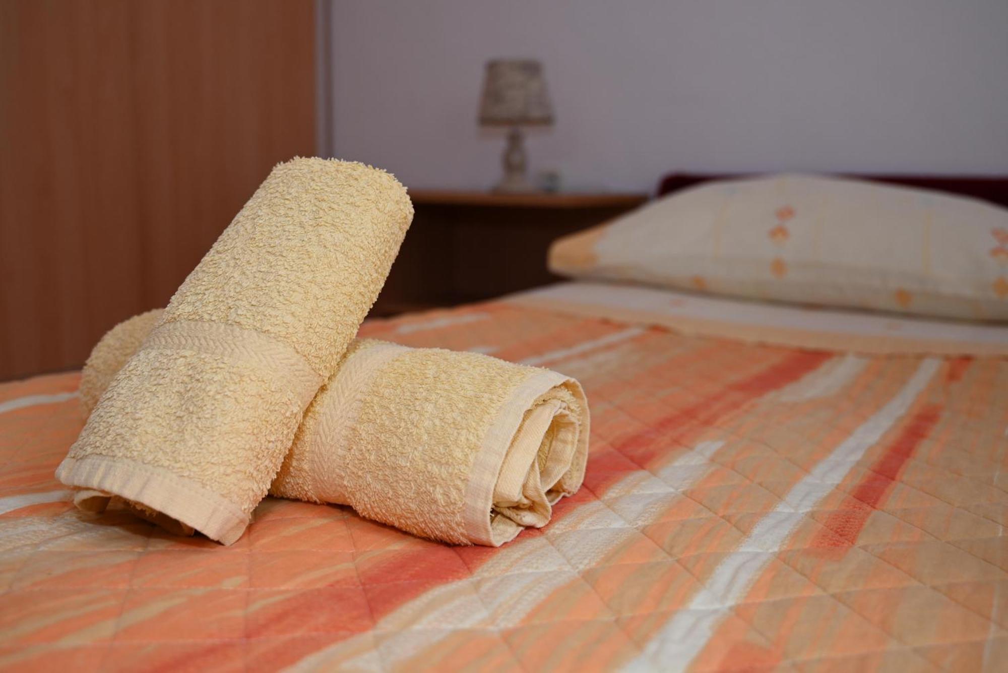 Cozy In With Free Parking And Olive Garden * Zadar