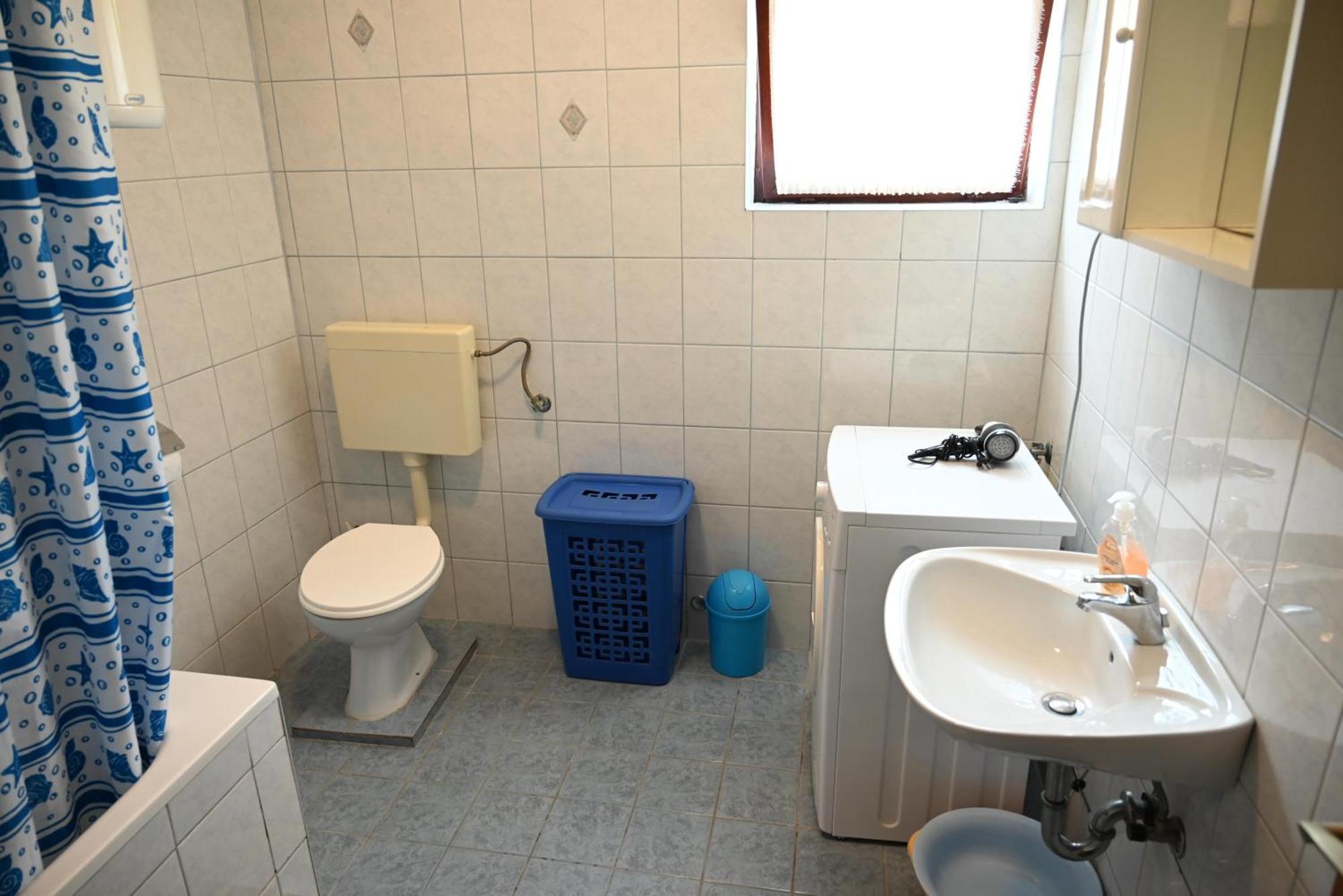 Cozy In With Free Parking And Olive Garden Appartement *